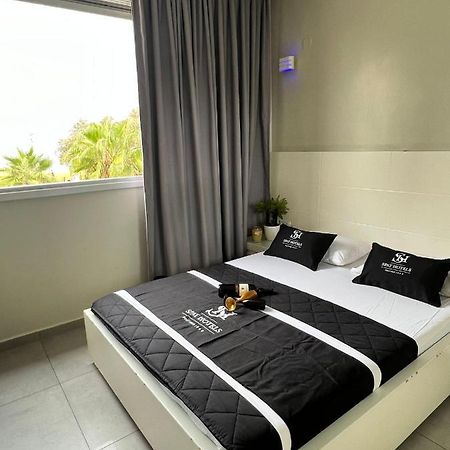 بات يام Motel Hofim المظهر الخارجي الصورة